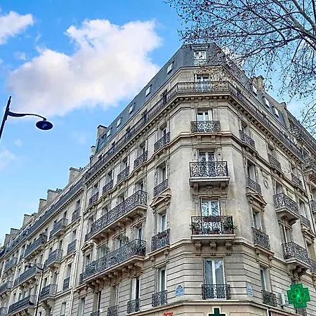 Bed & Breakfast Eiffel Tower View Rose, #2