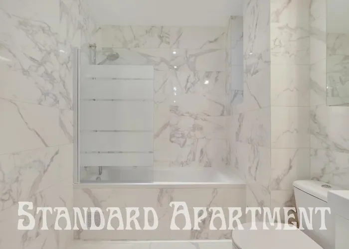 Eiffel Tower View Rose, #2 4* Paris